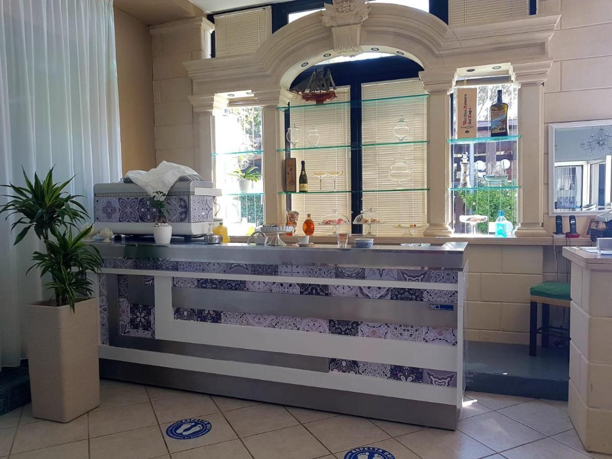 Hotel Порто Бадиско Екстериор снимка