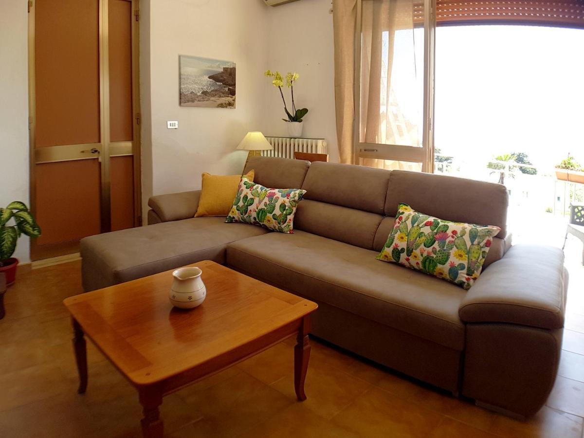 Hotel Порто Бадиско Екстериор снимка