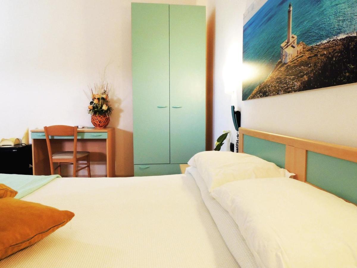 Hotel Порто Бадиско Екстериор снимка
